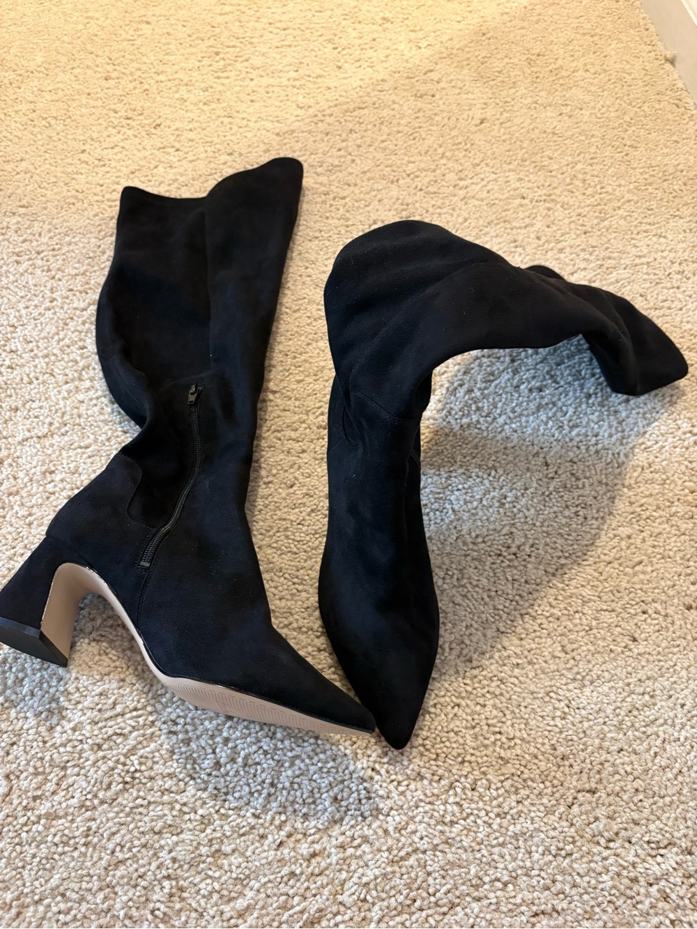 Charlies Black Pointed Toe Suede Pumps
